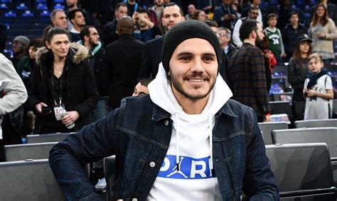 icardi accordo con la juve restituiti i rolex|Icardi, che cuore: compra 34 Rolex e li regala a tutti i compagni.